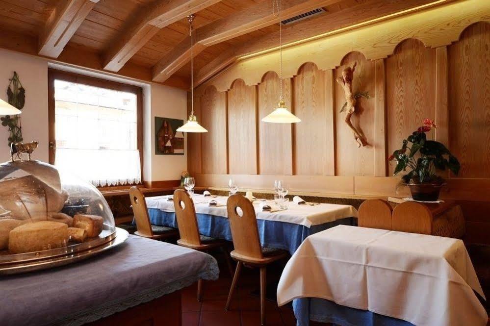 Post Hotel Moena Extérieur photo