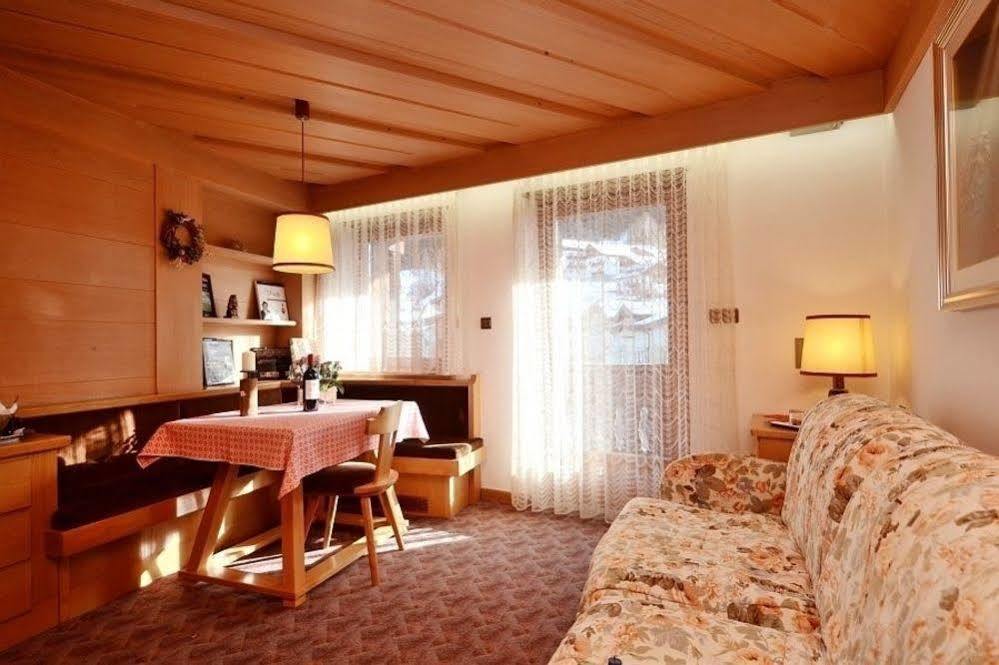 Post Hotel Moena Extérieur photo